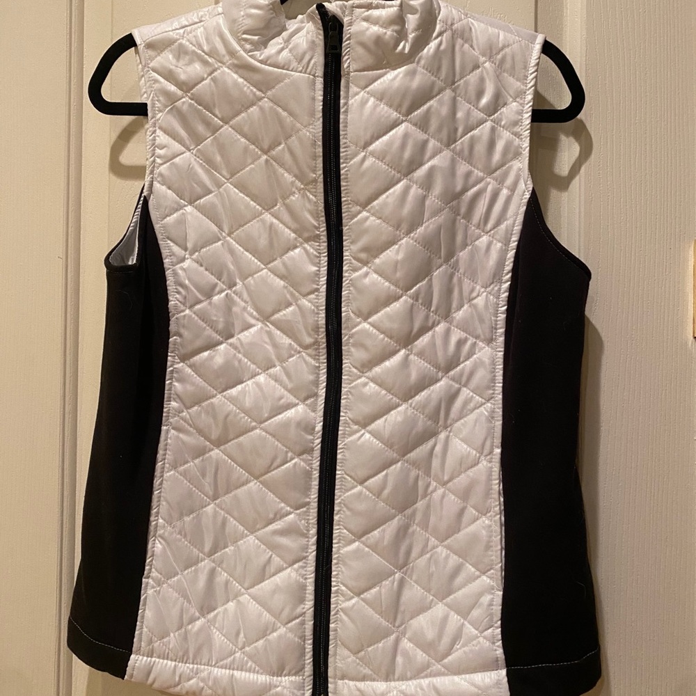 Exerted Women’s Vest classic white Medium